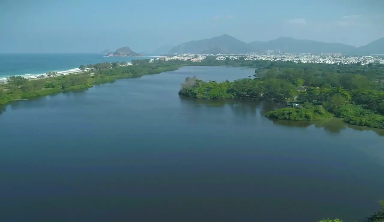 Balsa de transporte e passeio do CEPE RIO